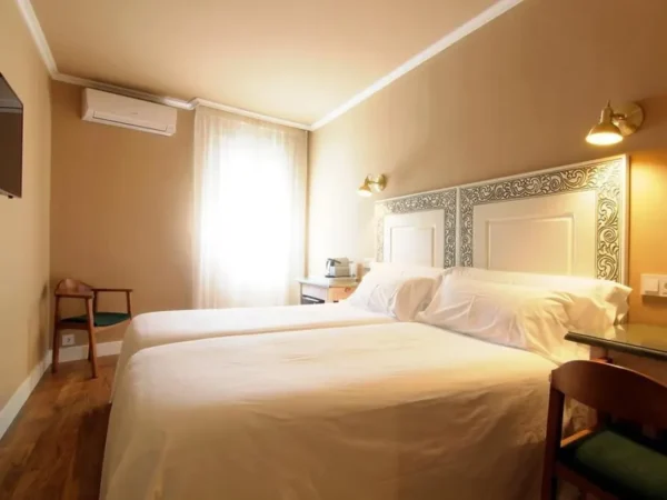 habitacion-2-camas-hostal